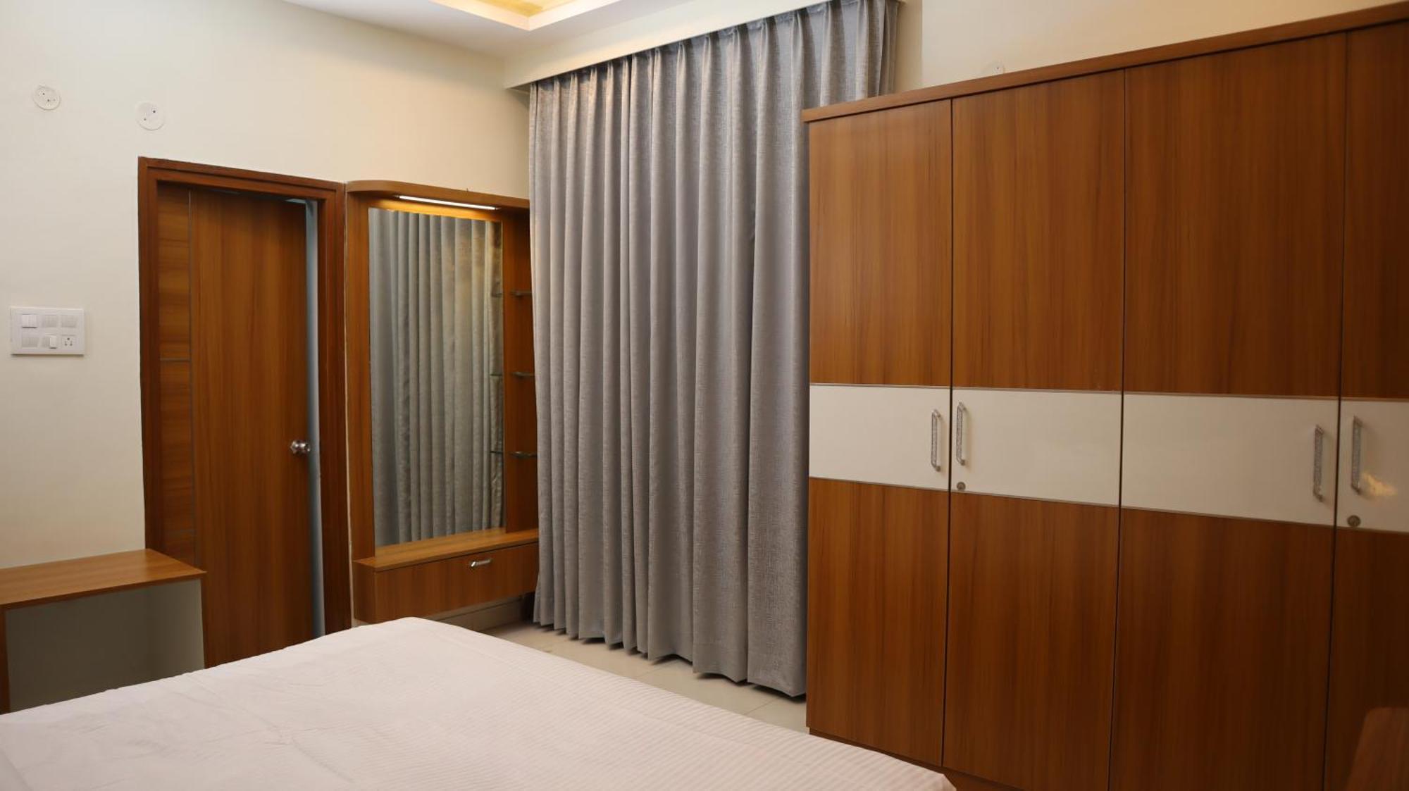 Dcasa Apartment Hotel Haïdarabad Extérieur photo