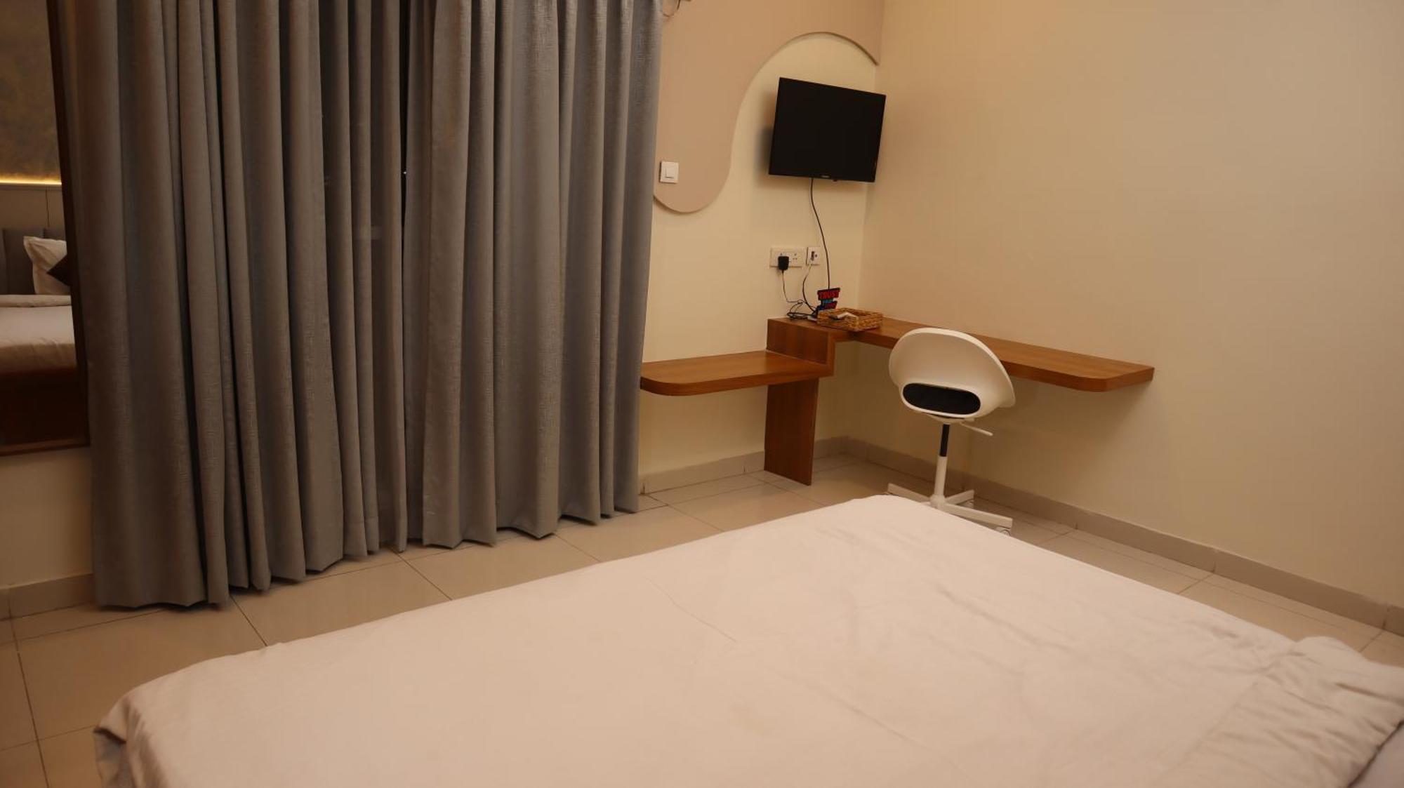 Dcasa Apartment Hotel Haïdarabad Extérieur photo