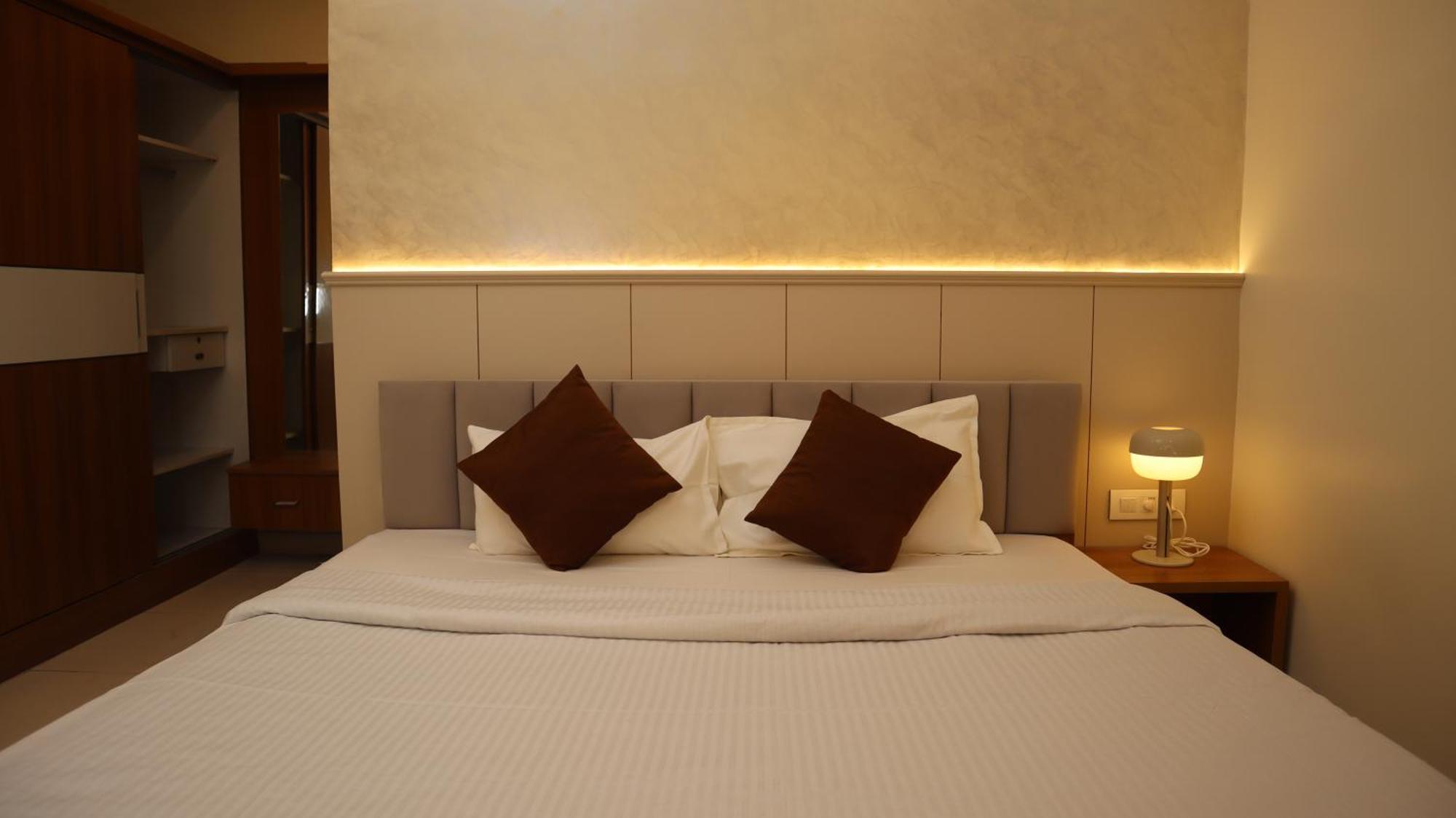 Dcasa Apartment Hotel Haïdarabad Extérieur photo